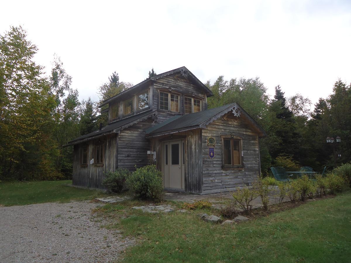 Chalet Saint-Thomas Л'Анс-Сен-Жан Экстерьер фото